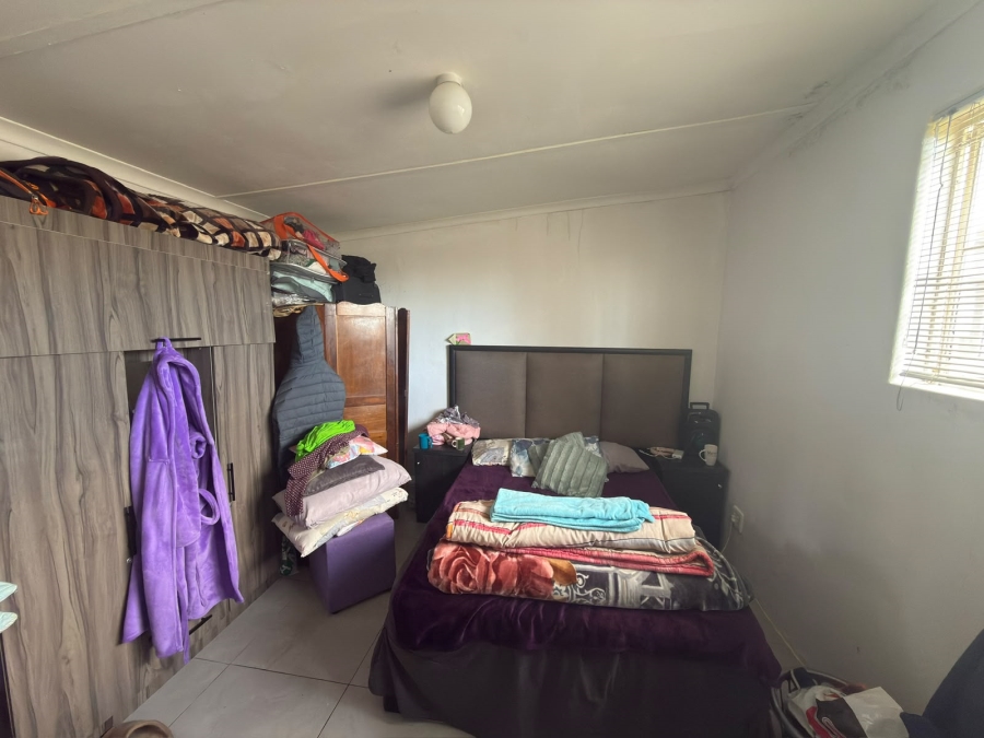 4 Bedroom Property for Sale in Rouxpark Western Cape